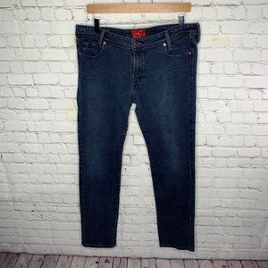 Women Levis 582 Jeans On Poshmark
